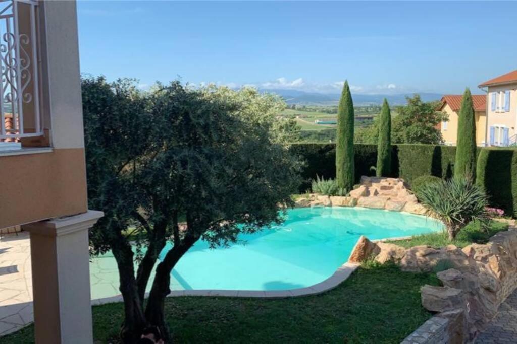 Villa Des Oliviers Avec Piscine Chassagny ภายนอก รูปภาพ